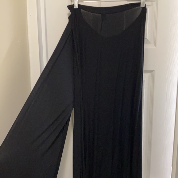 Windsor black, multi use maxi dress, size large - Picture 3 of 5